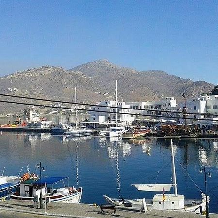 Yacht Front Apartment - Νο 2 イオス島 チョーラ エクステリア 写真