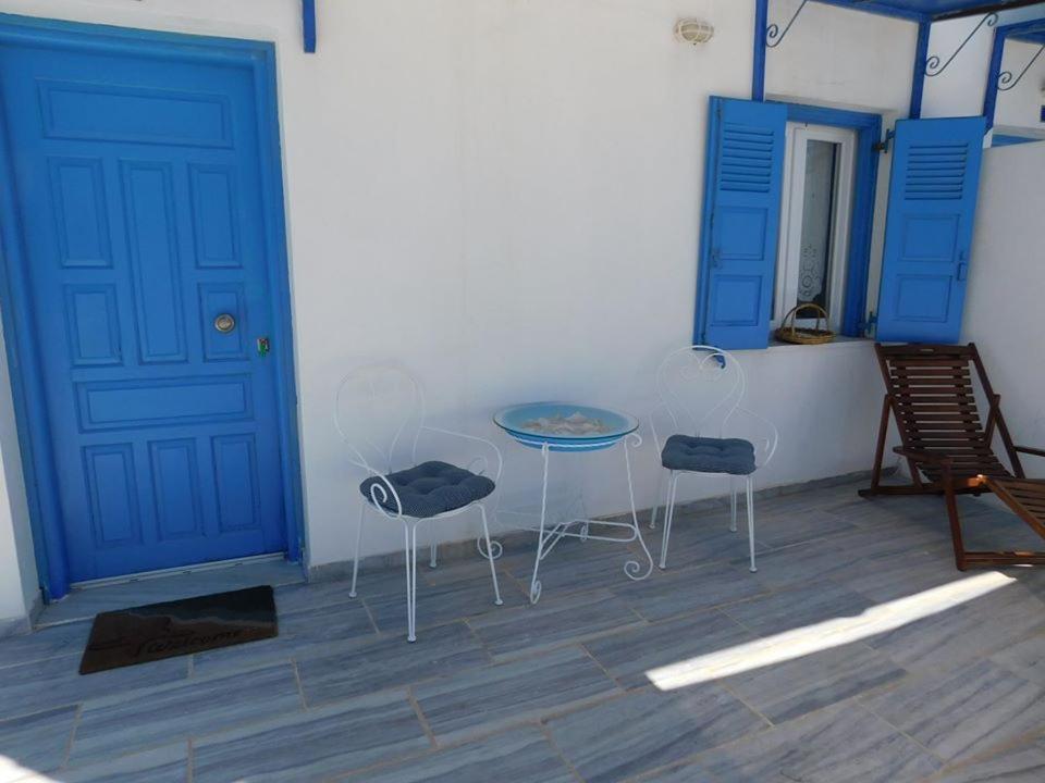 Yacht Front Apartment - Νο 2 イオス島 チョーラ エクステリア 写真
