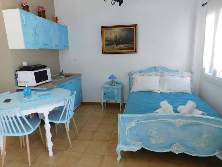 Yacht Front Apartment - Νο 2 イオス島 チョーラ エクステリア 写真